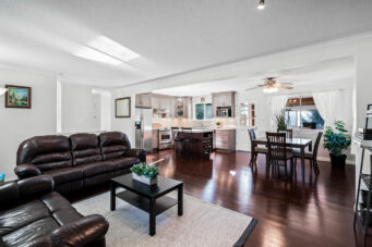 15666 Russell Avenue, White Rock