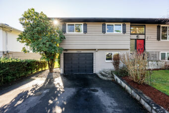 15666 Russell Avenue, White Rock