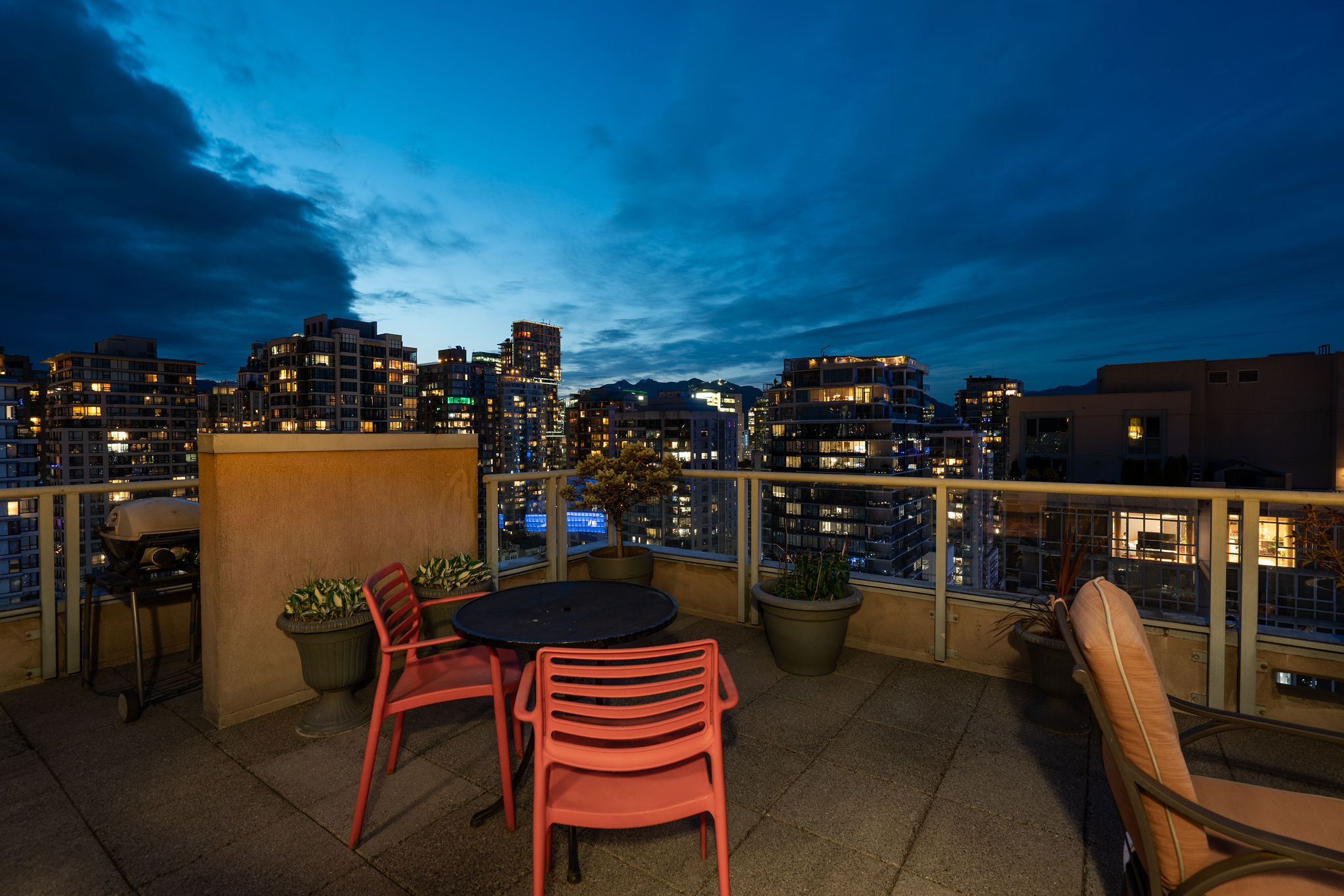 PH5-950 Cambie Street, Vancouver