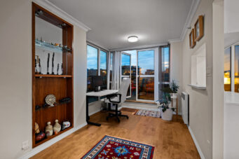 PH5-950 Cambie Street, Vancouver